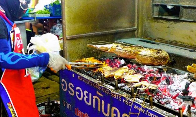 Suk Soi 38 Bangkok: Essen hat fertig