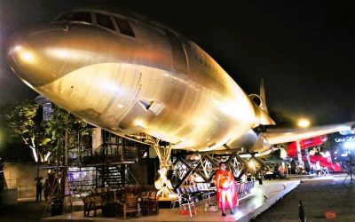 Bangkok: Chang Chui – Spielplatz mit Jet