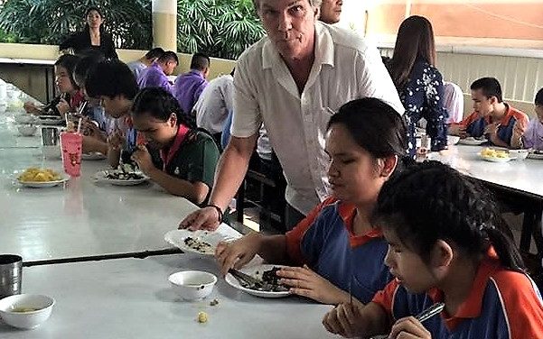 Tagebuch 1. Juli 2018: Bei den blinden Kindern von Chiang Mai