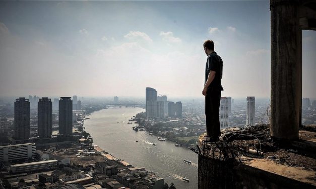 Ghost Tower – Ground Zero in Bangkok