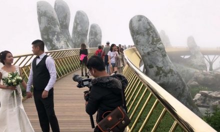 Da Nang: Die Goldene Brücke mit den Riesenhänden