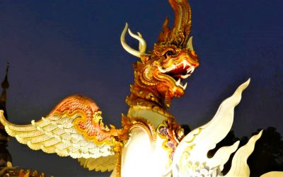 Chiang Mai Tempel: Wat Muen Tum – Die Löwen halten Wacht
